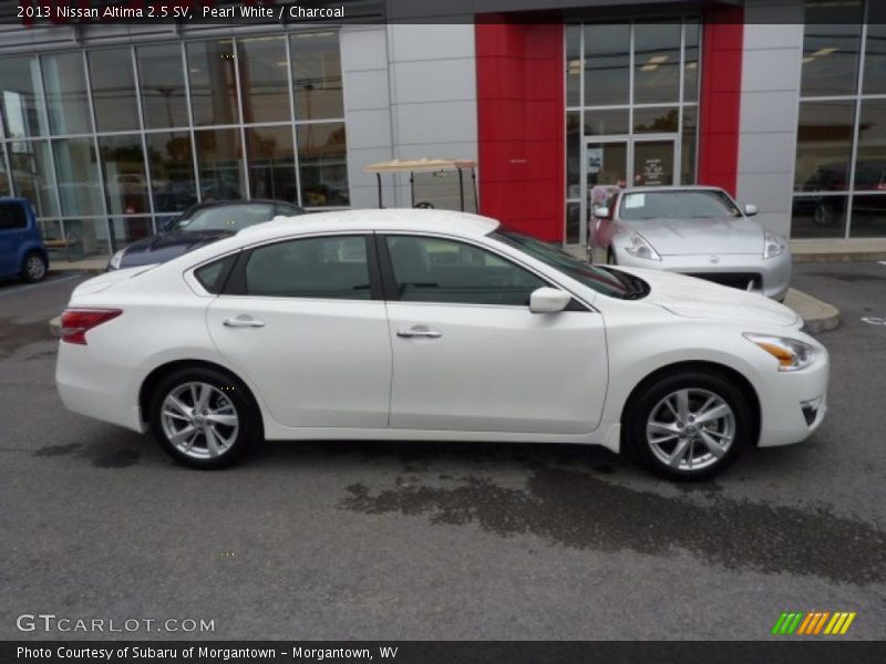 Pearl White / Charcoal 2013 Nissan Altima 2.5 SV