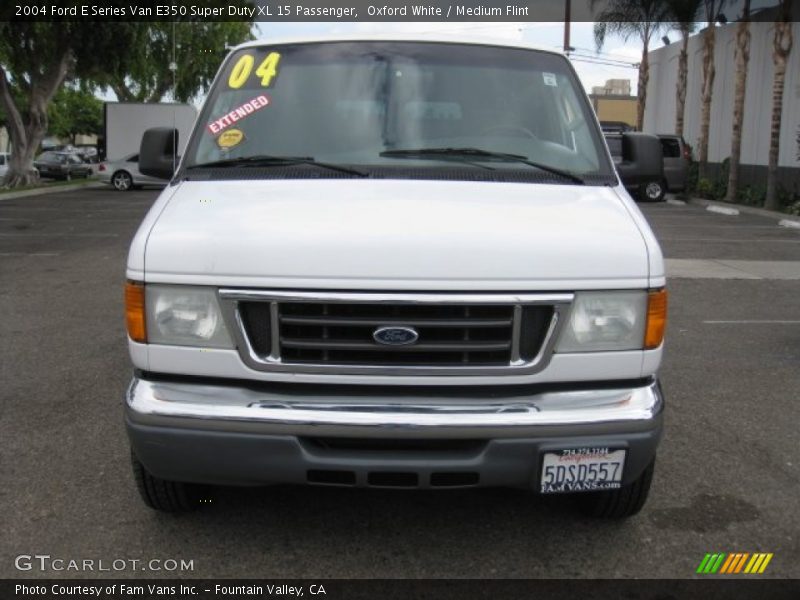 Oxford White / Medium Flint 2004 Ford E Series Van E350 Super Duty XL 15 Passenger