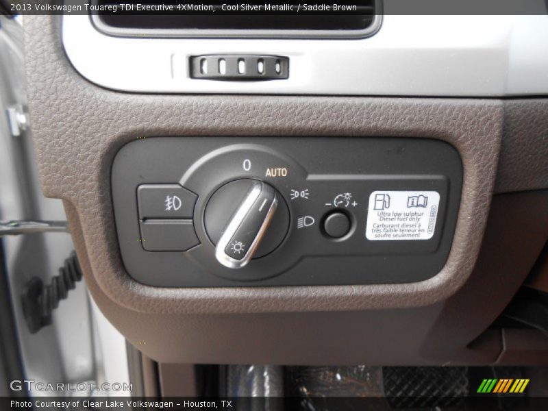 Cool Silver Metallic / Saddle Brown 2013 Volkswagen Touareg TDI Executive 4XMotion