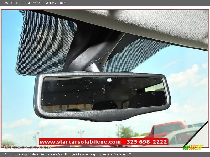 White / Black 2013 Dodge Journey SXT