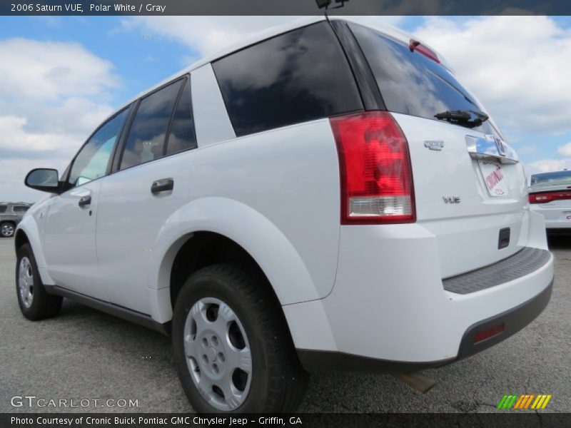 Polar White / Gray 2006 Saturn VUE