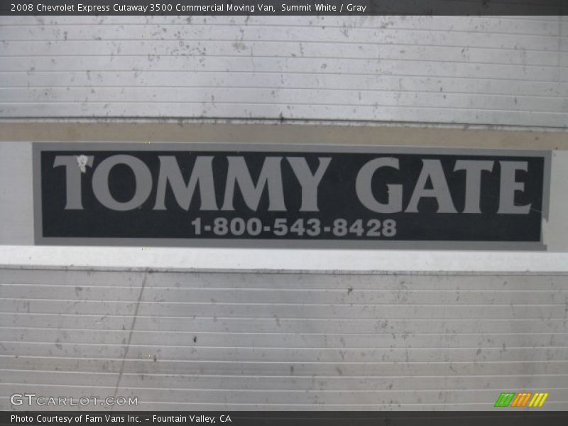 Summit White / Gray 2008 Chevrolet Express Cutaway 3500 Commercial Moving Van