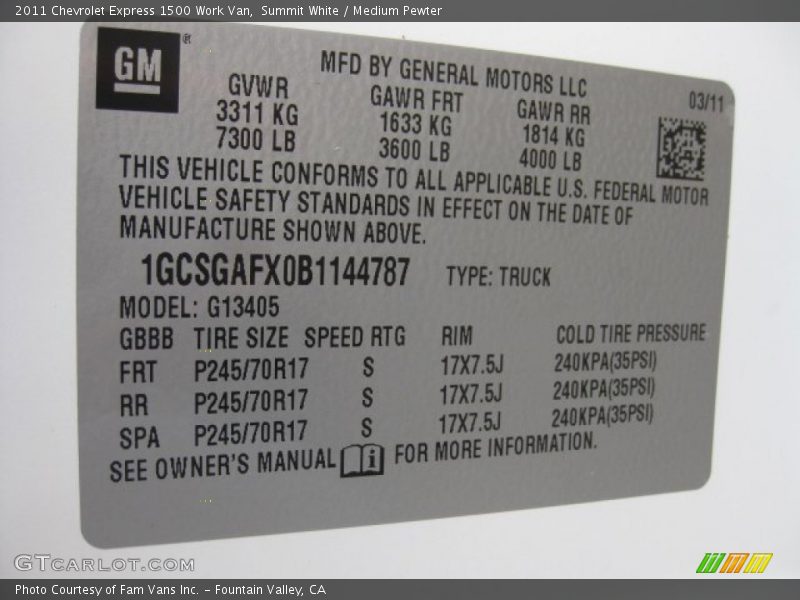 Summit White / Medium Pewter 2011 Chevrolet Express 1500 Work Van