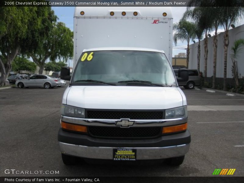 Summit White / Medium Dark Pewter 2006 Chevrolet Express Cutaway 3500 Commercial Moving Van