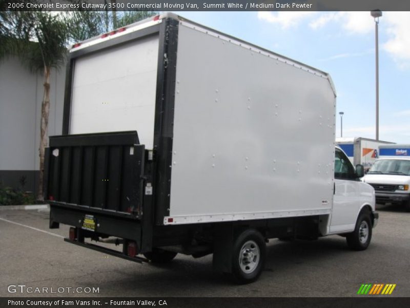 Summit White / Medium Dark Pewter 2006 Chevrolet Express Cutaway 3500 Commercial Moving Van