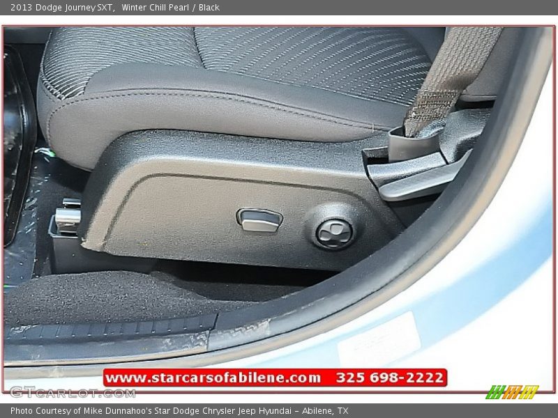 Winter Chill Pearl / Black 2013 Dodge Journey SXT