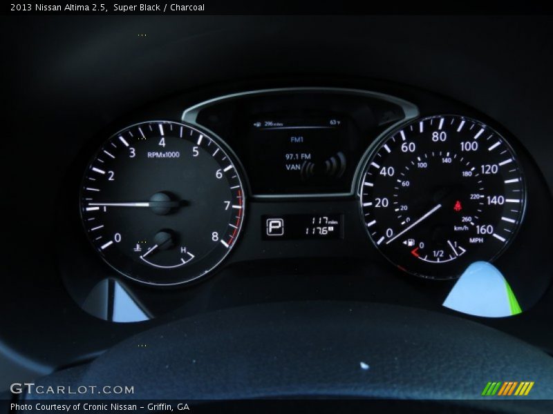 Super Black / Charcoal 2013 Nissan Altima 2.5