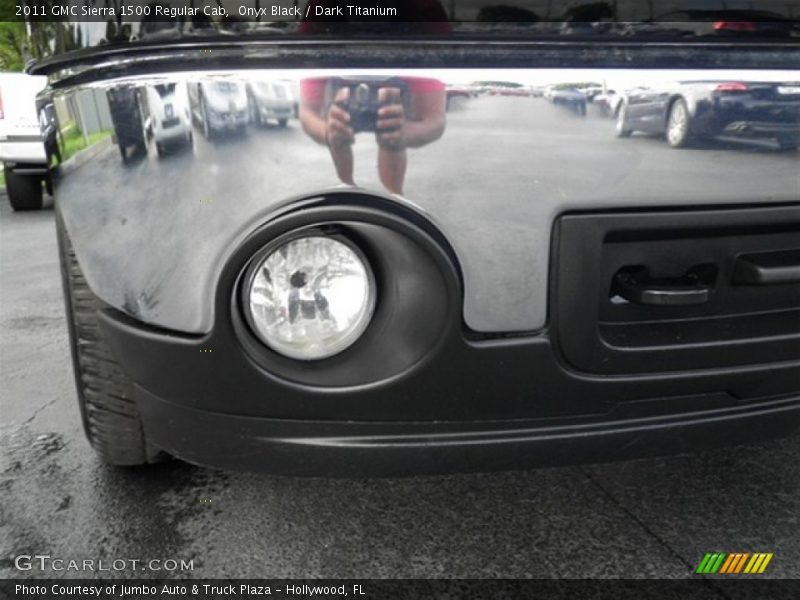 Onyx Black / Dark Titanium 2011 GMC Sierra 1500 Regular Cab