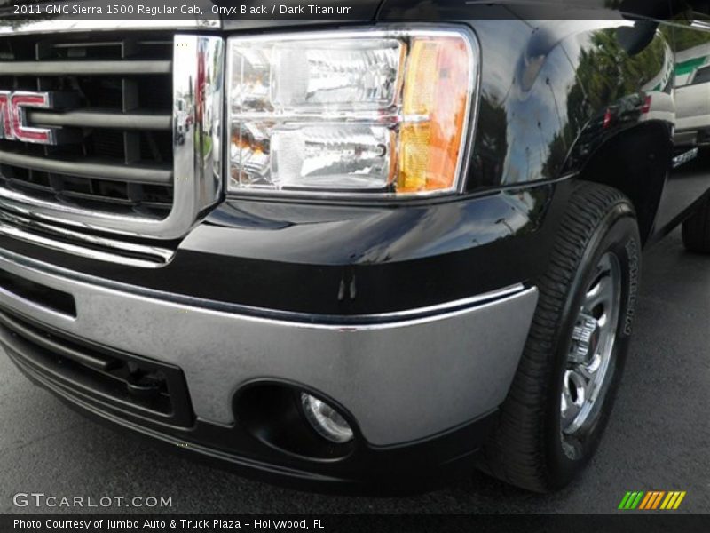 Onyx Black / Dark Titanium 2011 GMC Sierra 1500 Regular Cab