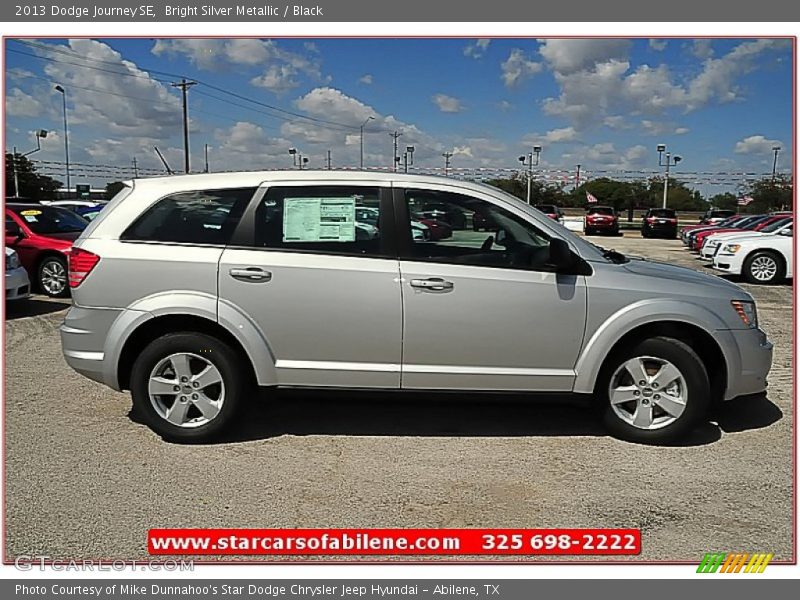 Bright Silver Metallic / Black 2013 Dodge Journey SE