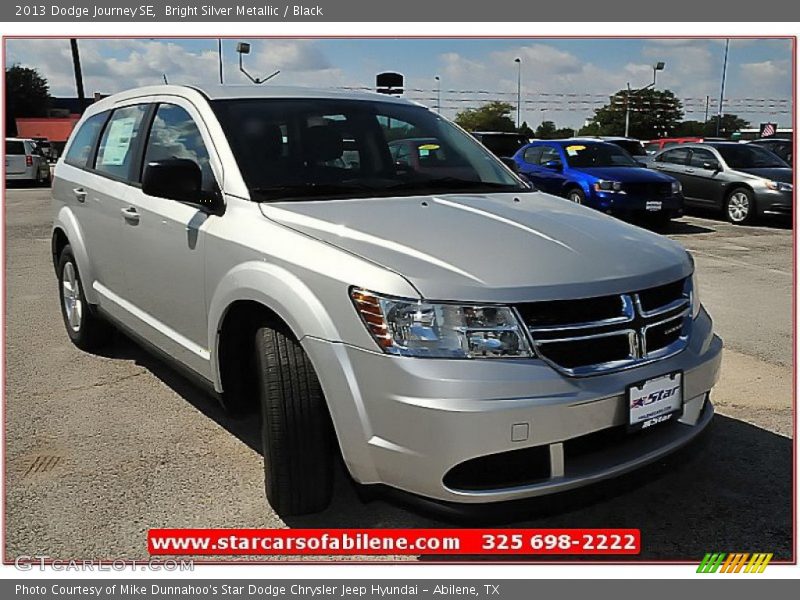 Bright Silver Metallic / Black 2013 Dodge Journey SE