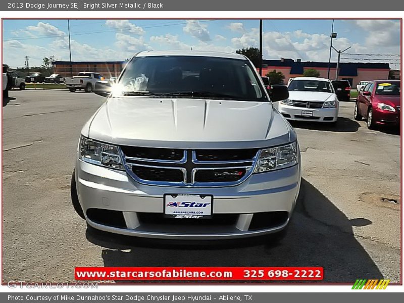 Bright Silver Metallic / Black 2013 Dodge Journey SE