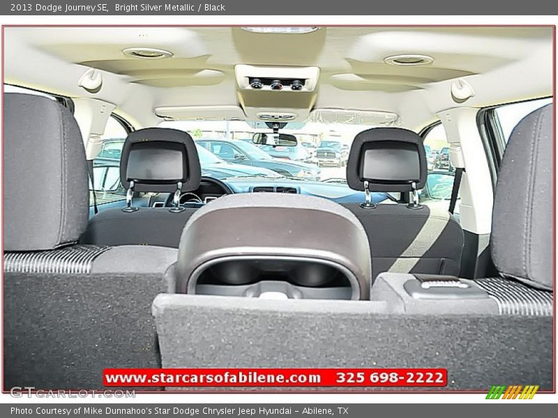 Bright Silver Metallic / Black 2013 Dodge Journey SE