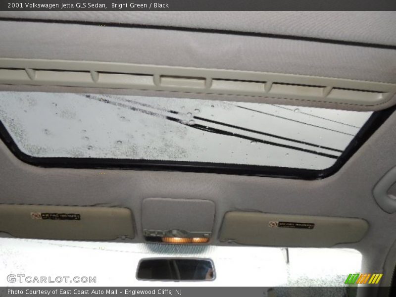Bright Green / Black 2001 Volkswagen Jetta GLS Sedan