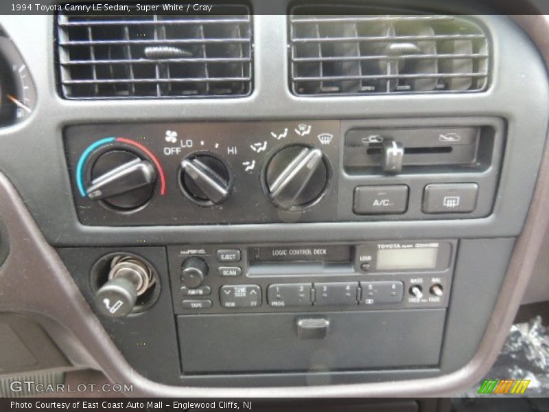 Super White / Gray 1994 Toyota Camry LE Sedan