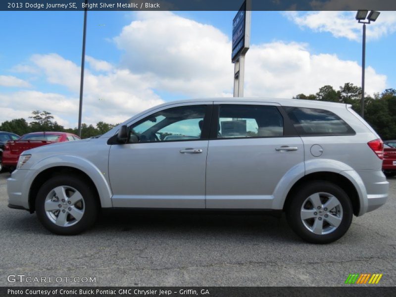 Bright Silver Metallic / Black 2013 Dodge Journey SE