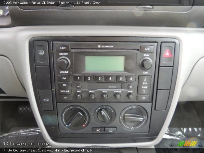 Blue Anthracite Pearl / Grey 2003 Volkswagen Passat GL Sedan