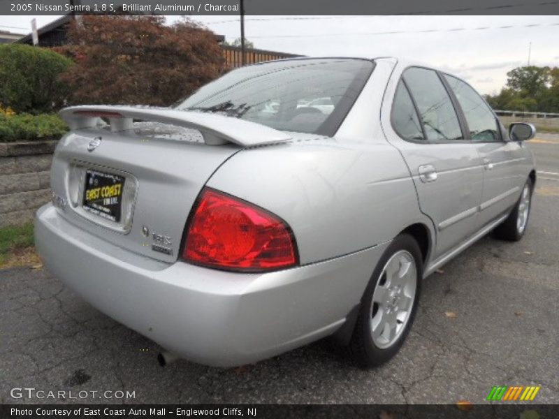Brilliant Aluminum / Charcoal 2005 Nissan Sentra 1.8 S