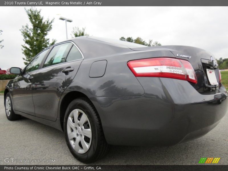 Magnetic Gray Metallic / Ash Gray 2010 Toyota Camry LE