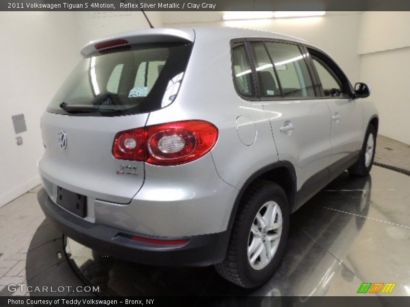 Reflex Silver Metallic / Clay Gray 2011 Volkswagen Tiguan S 4Motion