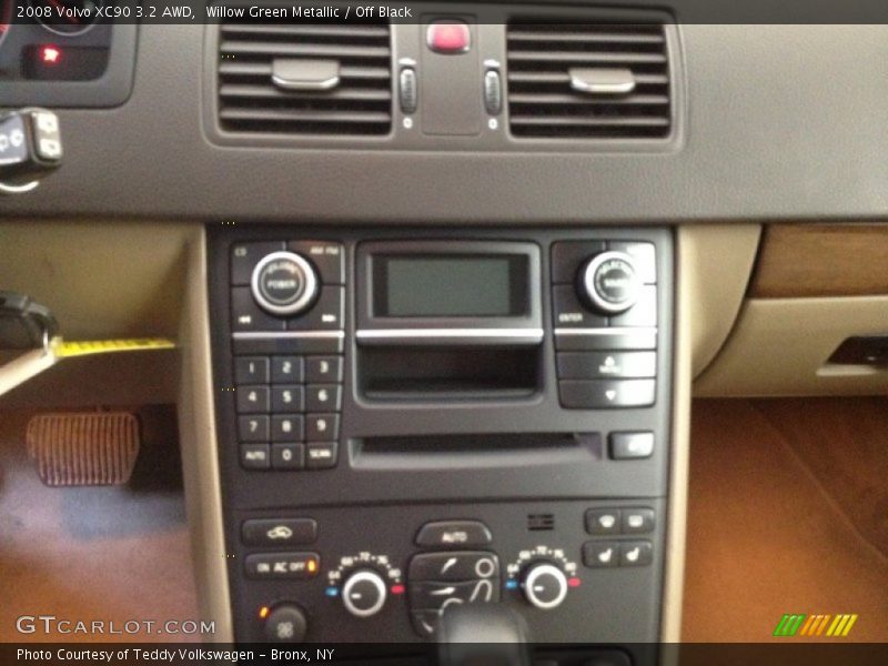 Willow Green Metallic / Off Black 2008 Volvo XC90 3.2 AWD