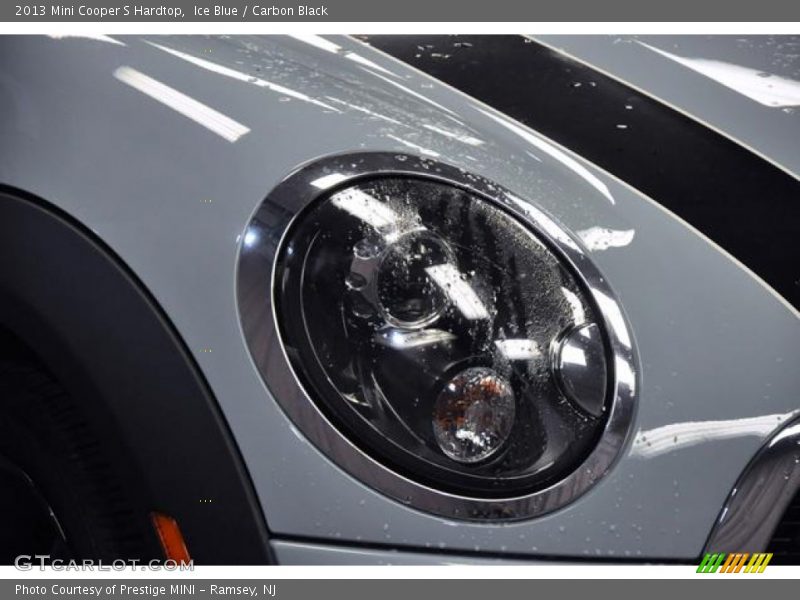Ice Blue / Carbon Black 2013 Mini Cooper S Hardtop