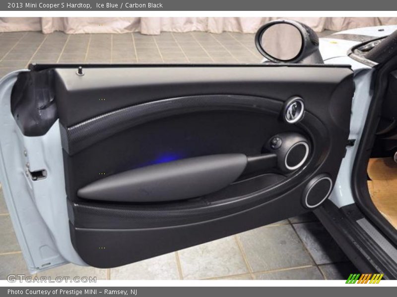 Ice Blue / Carbon Black 2013 Mini Cooper S Hardtop