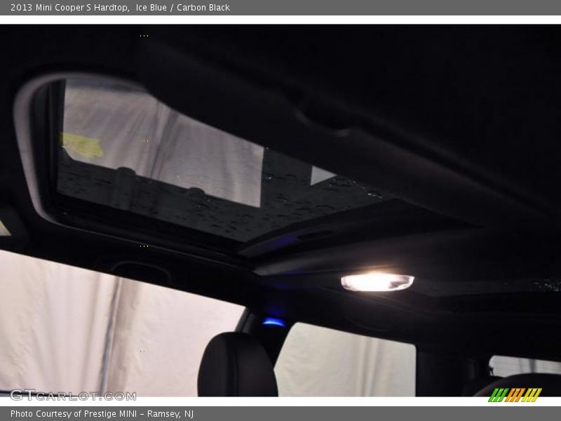 Ice Blue / Carbon Black 2013 Mini Cooper S Hardtop