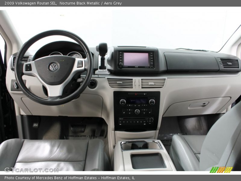 Nocturne Black Metallic / Aero Grey 2009 Volkswagen Routan SEL