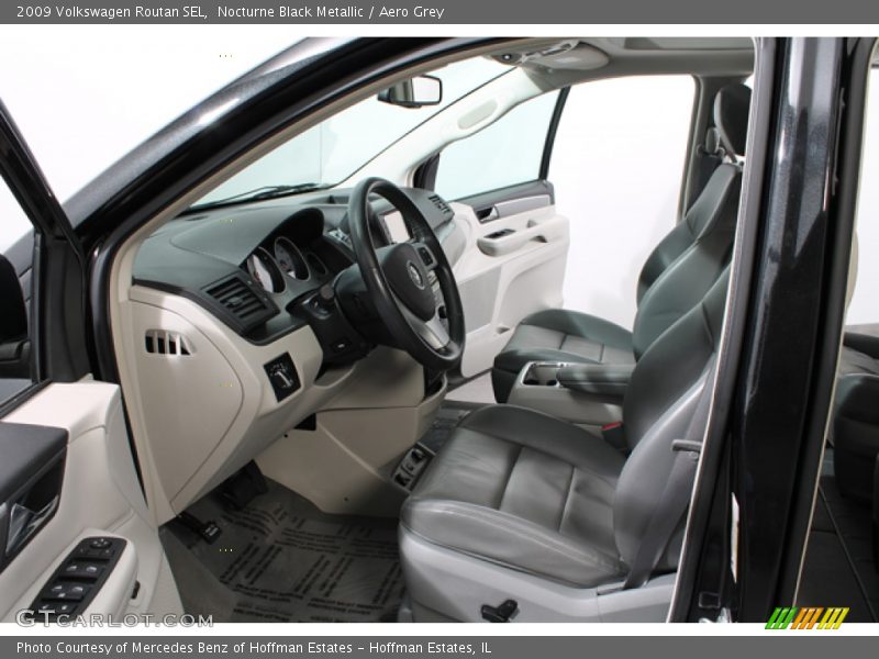 Nocturne Black Metallic / Aero Grey 2009 Volkswagen Routan SEL