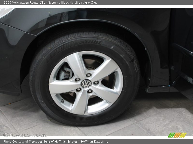 Nocturne Black Metallic / Aero Grey 2009 Volkswagen Routan SEL