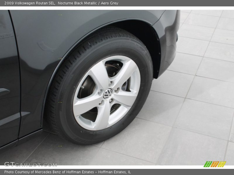 Nocturne Black Metallic / Aero Grey 2009 Volkswagen Routan SEL