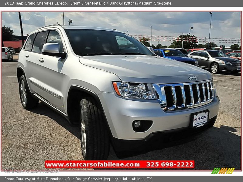 Bright Silver Metallic / Dark Graystone/Medium Graystone 2013 Jeep Grand Cherokee Laredo