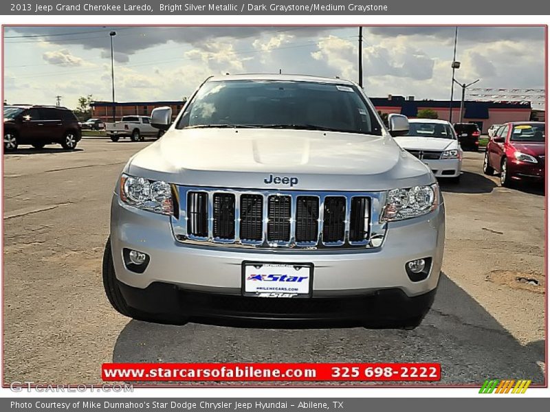 Bright Silver Metallic / Dark Graystone/Medium Graystone 2013 Jeep Grand Cherokee Laredo