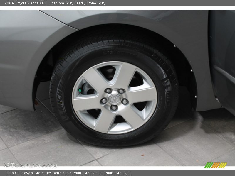 Phantom Gray Pearl / Stone Gray 2004 Toyota Sienna XLE