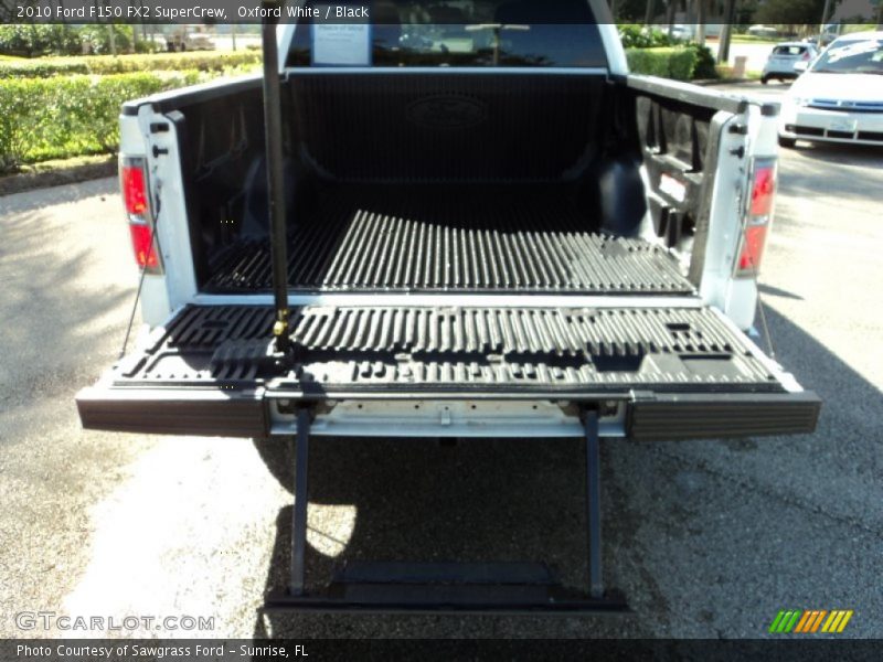 Oxford White / Black 2010 Ford F150 FX2 SuperCrew