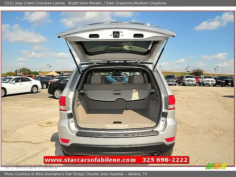 Bright Silver Metallic / Dark Graystone/Medium Graystone 2013 Jeep Grand Cherokee Laredo