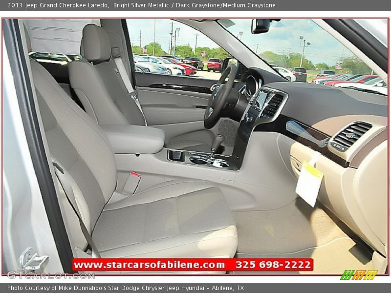 Bright Silver Metallic / Dark Graystone/Medium Graystone 2013 Jeep Grand Cherokee Laredo