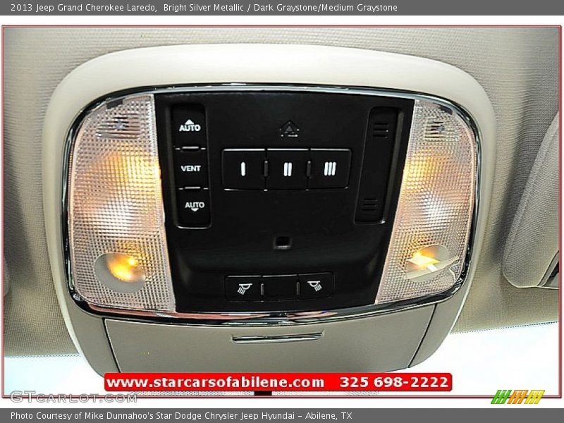 Bright Silver Metallic / Dark Graystone/Medium Graystone 2013 Jeep Grand Cherokee Laredo