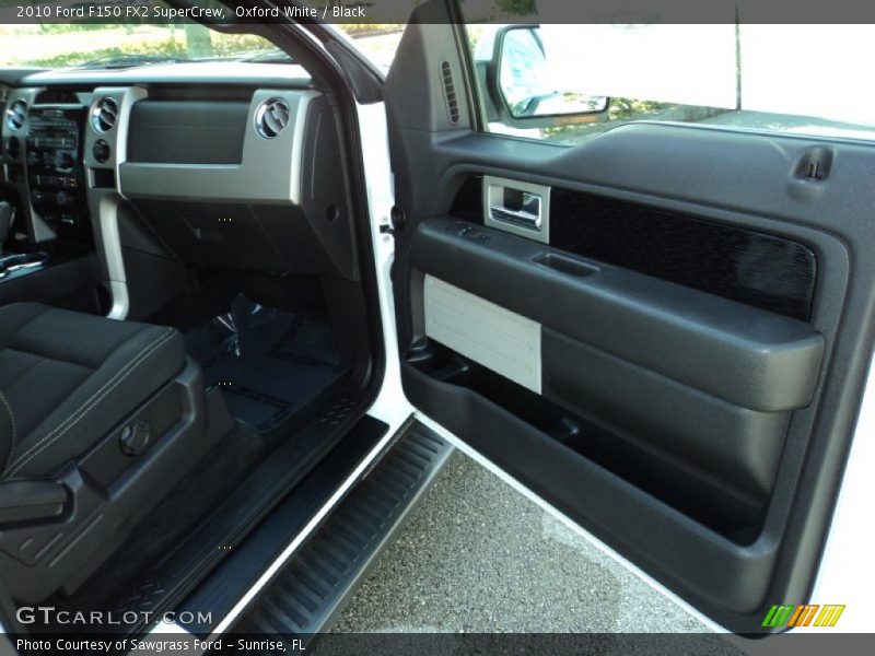 Oxford White / Black 2010 Ford F150 FX2 SuperCrew