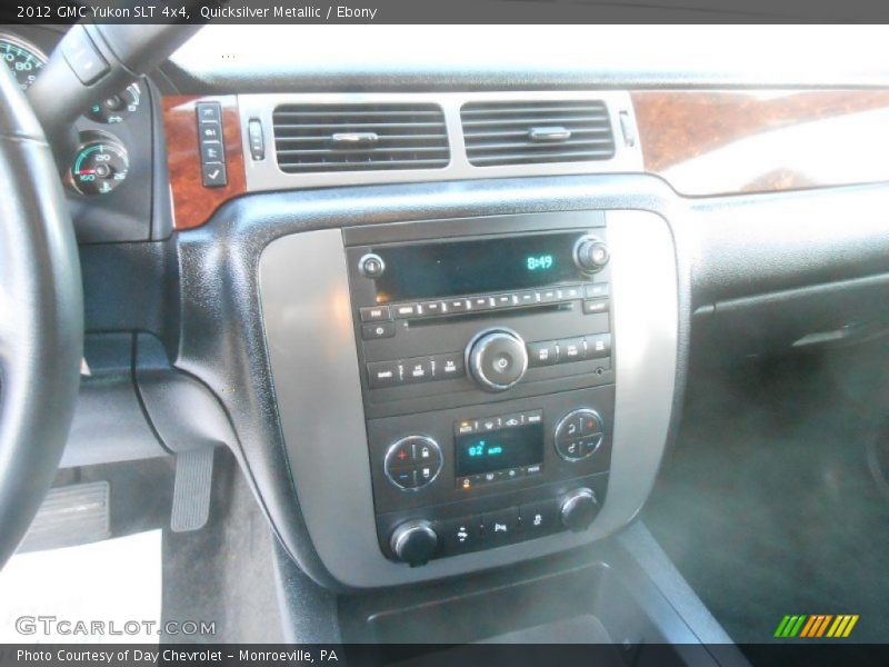 Quicksilver Metallic / Ebony 2012 GMC Yukon SLT 4x4