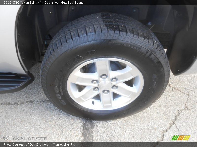 Quicksilver Metallic / Ebony 2012 GMC Yukon SLT 4x4