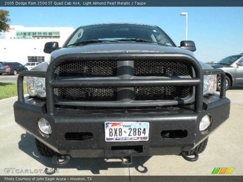 Light Almond Pearl Metallic / Taupe 2005 Dodge Ram 2500 ST Quad Cab 4x4