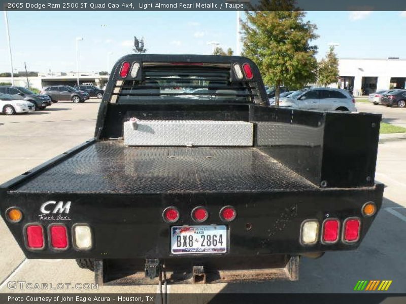 Light Almond Pearl Metallic / Taupe 2005 Dodge Ram 2500 ST Quad Cab 4x4