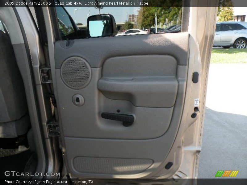 Light Almond Pearl Metallic / Taupe 2005 Dodge Ram 2500 ST Quad Cab 4x4