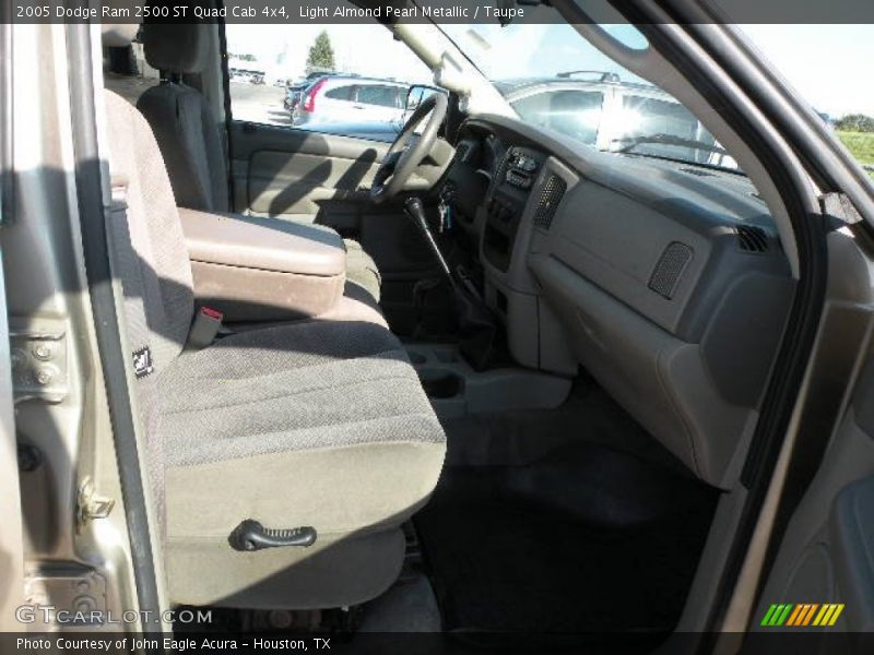 Light Almond Pearl Metallic / Taupe 2005 Dodge Ram 2500 ST Quad Cab 4x4
