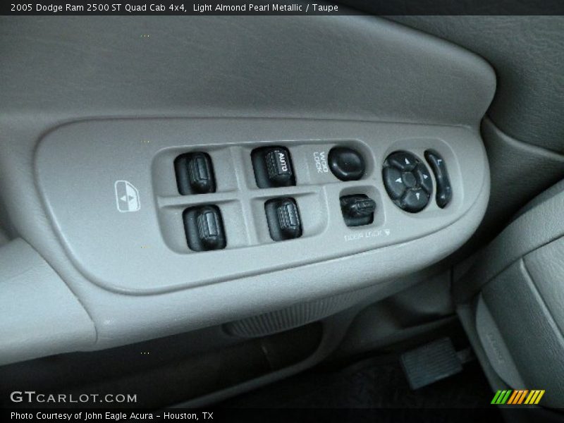 Light Almond Pearl Metallic / Taupe 2005 Dodge Ram 2500 ST Quad Cab 4x4