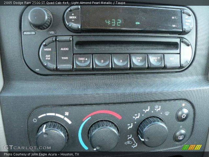 Light Almond Pearl Metallic / Taupe 2005 Dodge Ram 2500 ST Quad Cab 4x4