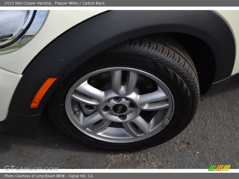 Pepper White / Carbon Black 2013 Mini Cooper Hardtop