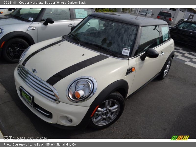 Pepper White / Carbon Black 2013 Mini Cooper Hardtop